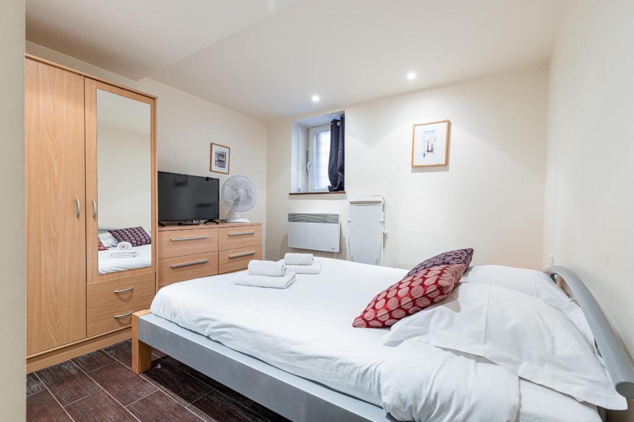 Апартаменты Atypical Cozy 1 Bdr Old Town Ницца Экстерьер фото